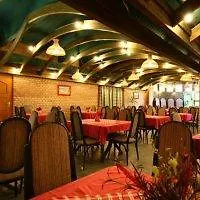 Hunor Hotel