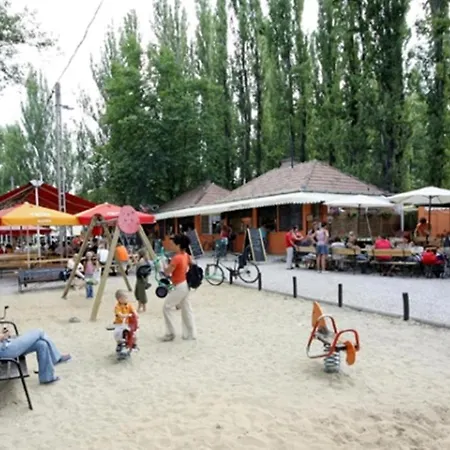 Hunor Otel Budapeşte